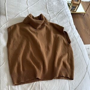 Treasure and Bond short sleeve turtleneck - L